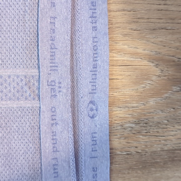 Lululemon Running Tank - Picture 6 of 8